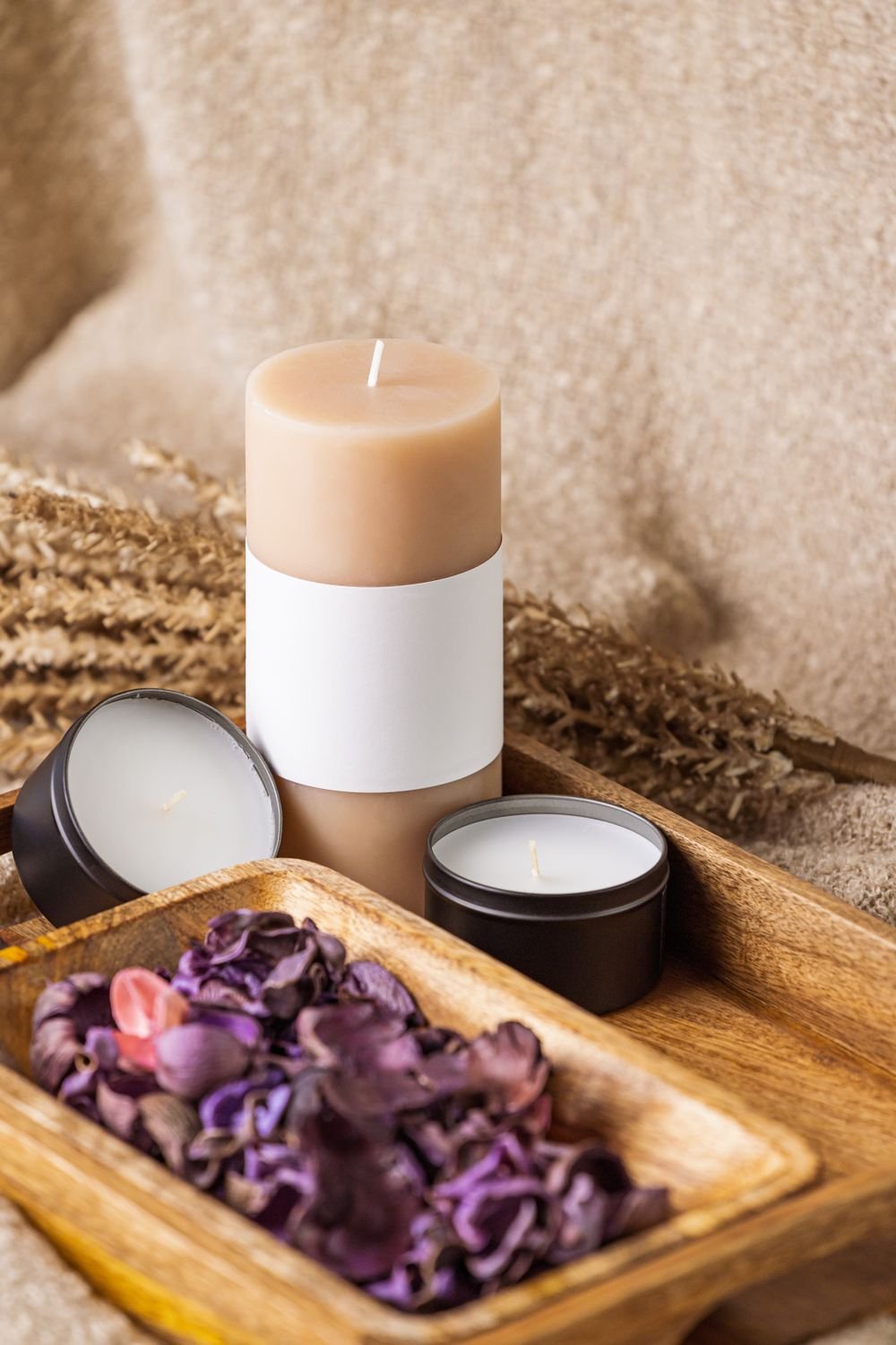 Scented candle