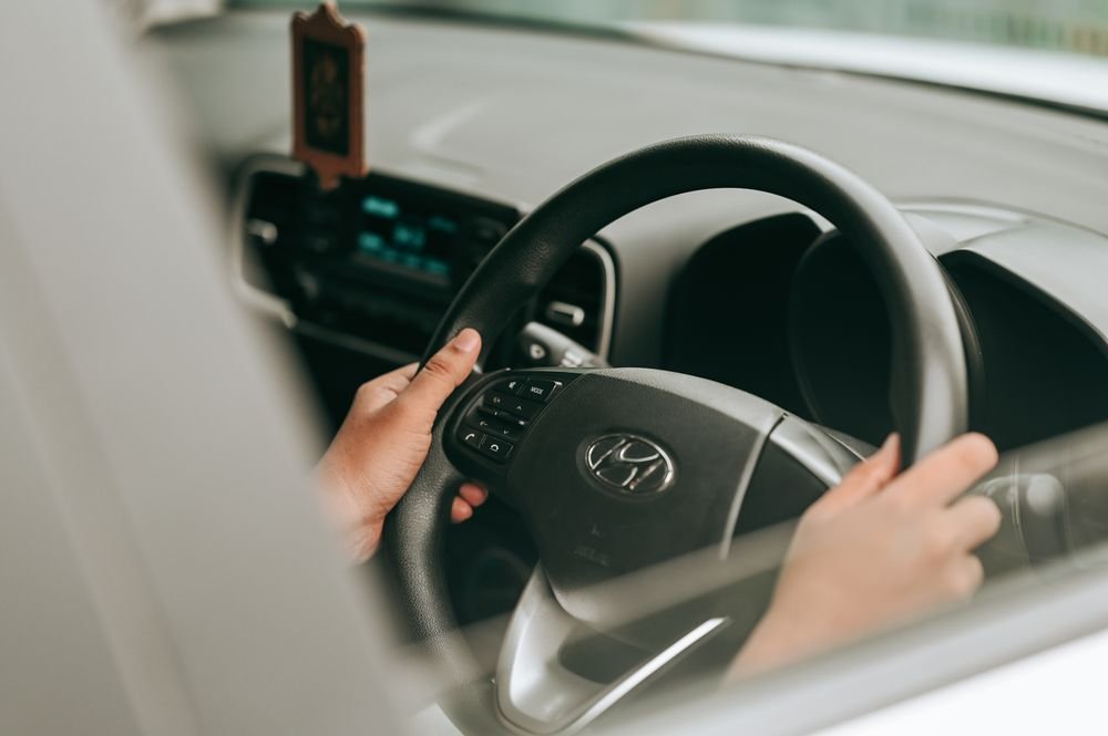 Steering wheel cover