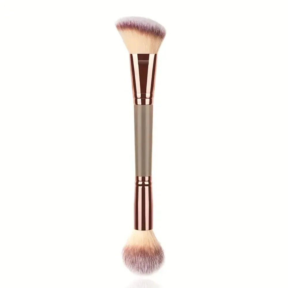 2-in-1 Contour & Blush Makeup Brush with Soft Nylon Bristles - Image 7